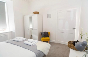 The Mila - Ayr Racecourse - Coorie Doon Apartments